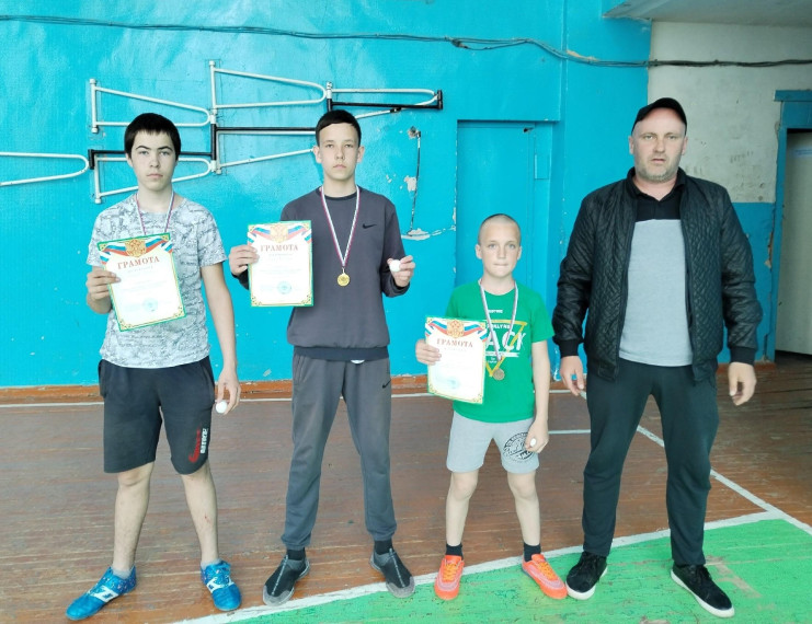 Вальдиватские теннисисты завоевали Кубок Памяти Стаса Ковалева.